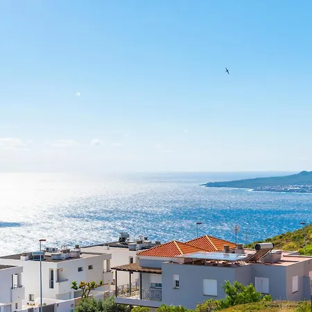 Villa Trueno Refugio De Lujo Con Piscina Climatizada Y Vistas